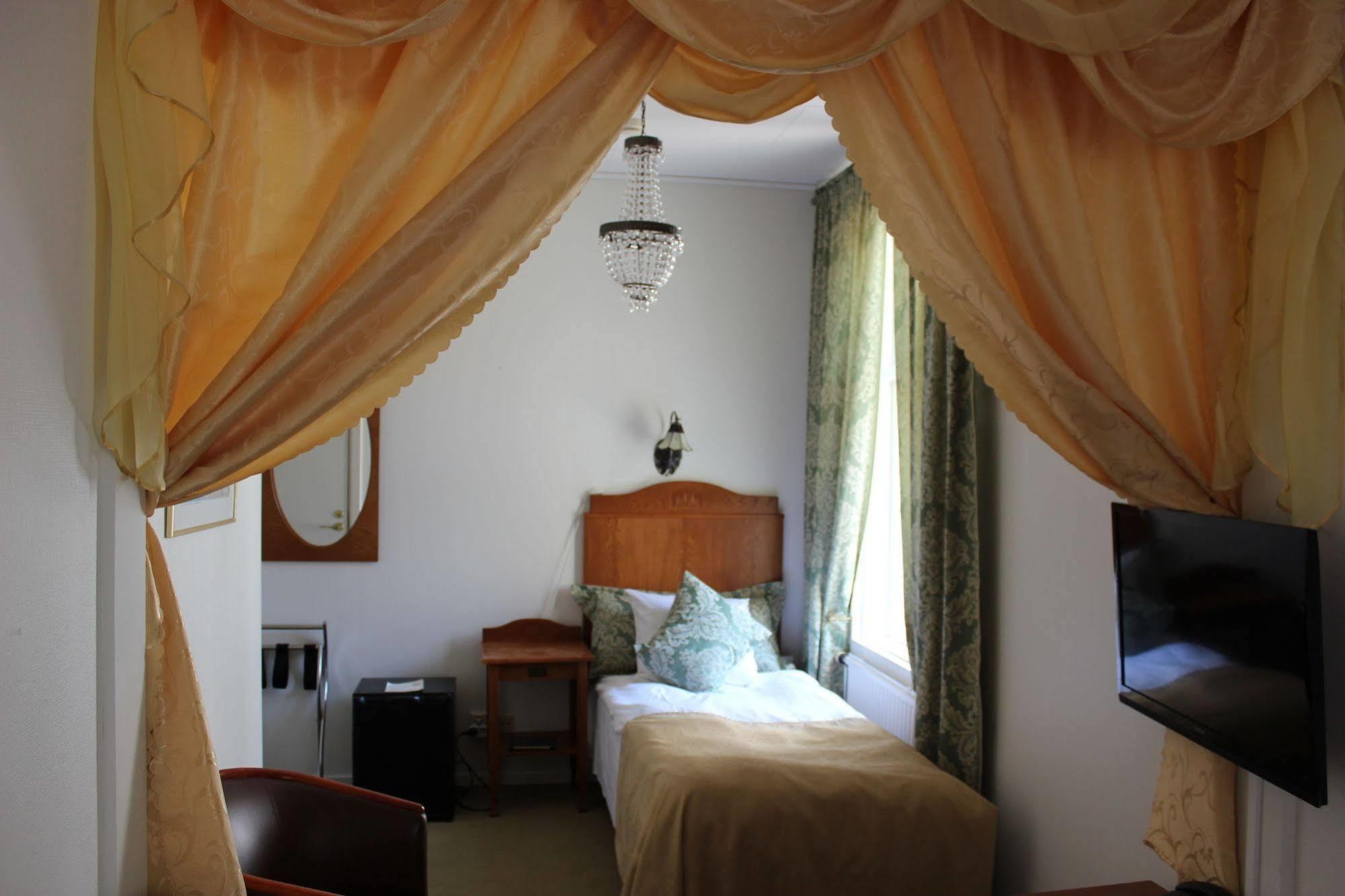 Hotell Laeckoe 利雪平 外观 照片